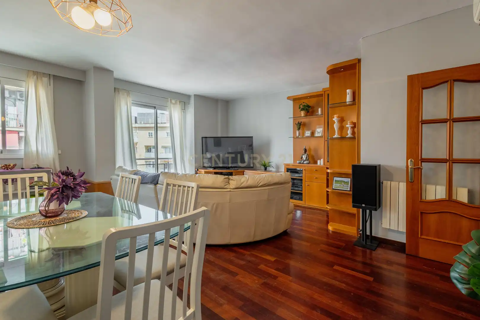 Wohnzimmer von Wohnungen zum Verkauf in L'Hospitalet de Llobregat mit Balkon