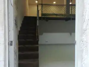 Nau industrial en venda a PAU de Carabanchel