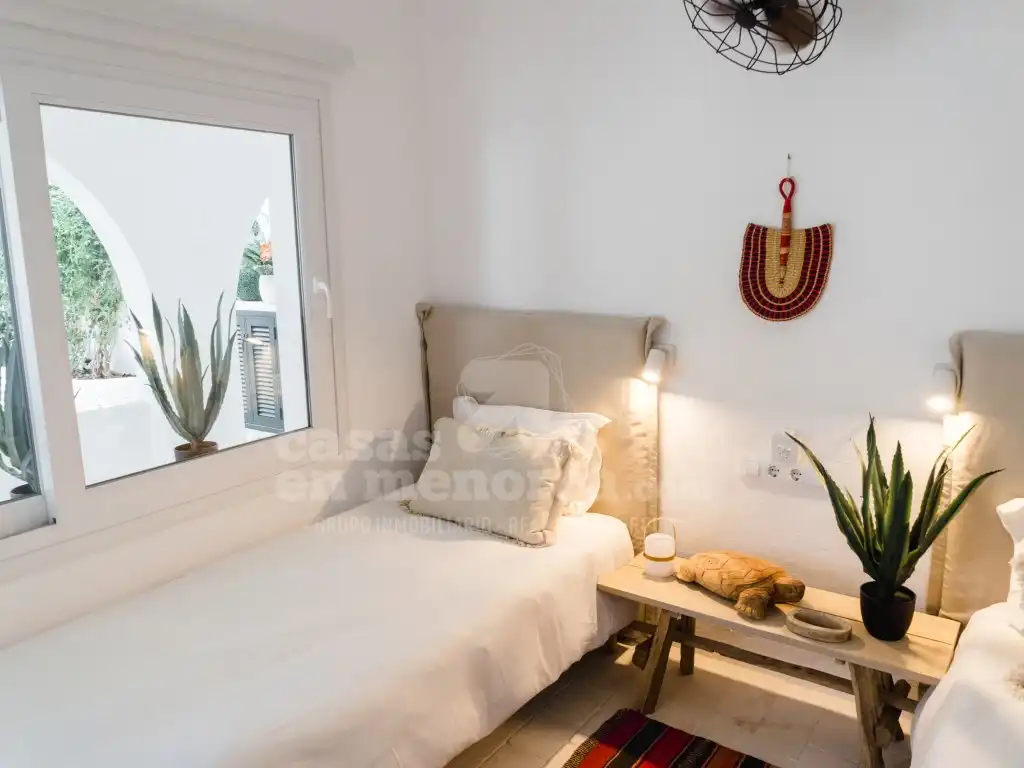 Habitación de Casa o chalet en venta en Es Castell con Aire acondicionado, Calefacción y Jardín privado