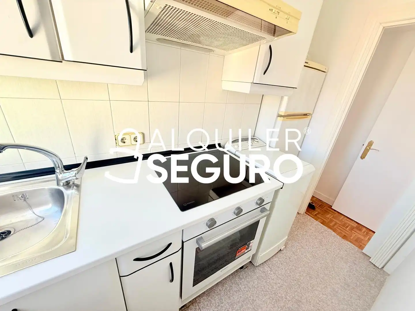 Piso con ascensor en alquiler en de Fernández de los Ríos, imagen 18
