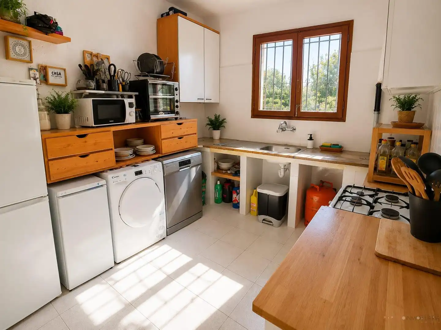 Cuina de Casa o xalet en venda en Tordera amb Aire condicionat, Calefacció i Terrassa