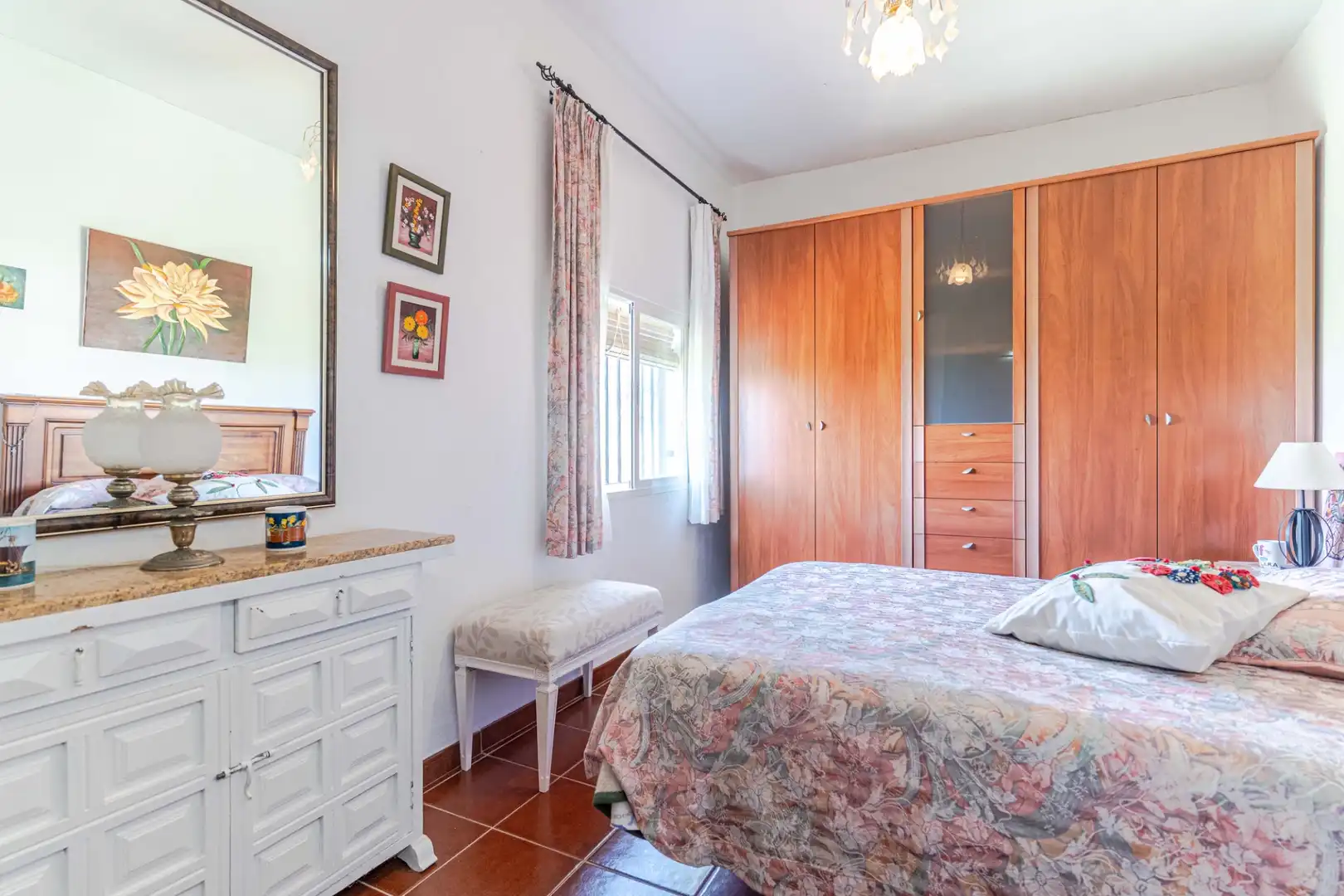 Schlafzimmer von Country house zum Verkauf in Motril mit Heizung, Abstellraum und Schwimmbad