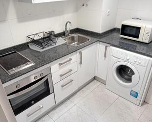 Kitchen of Flat to rent in  Sevilla Capital  with Air Conditioner and Heating