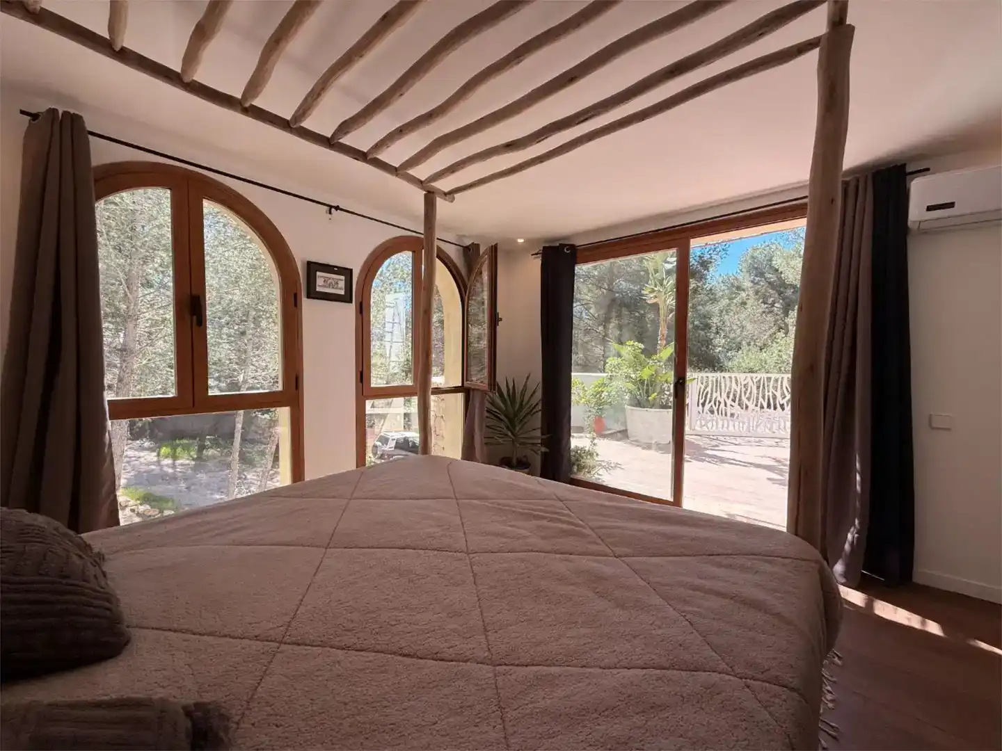 Habitación de Casa o chalet en venta en Santa Eulària des Riu con Aire acondicionado y Balcón
