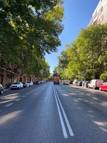 Garaje en Alquiler en Palacio