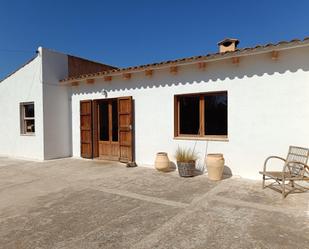Vista exterior de Finca rústica en venda en Sant Llorenç des Cardassar amb Calefacció, Jardí privat i Terrassa