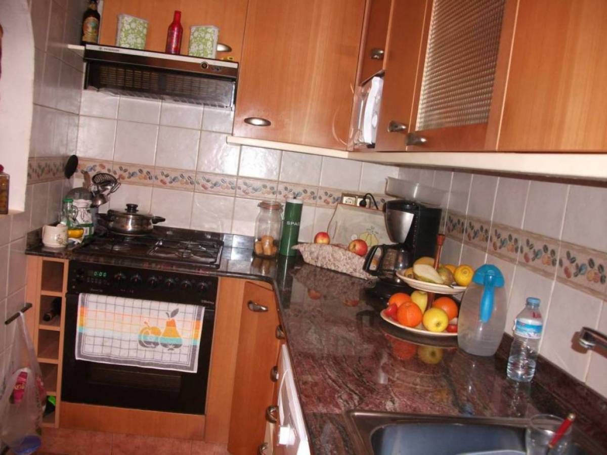 Cuina de Casa o xalet en venda en Manresa amb Aire condicionat, Calefacció i Terrassa
