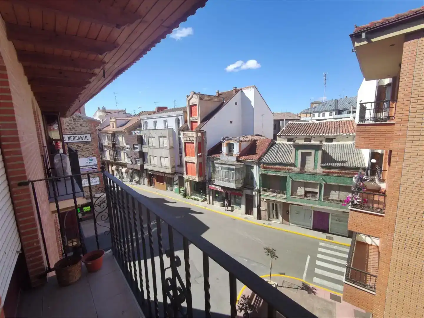 Vista exterior de Pis en venda en La Bañeza 