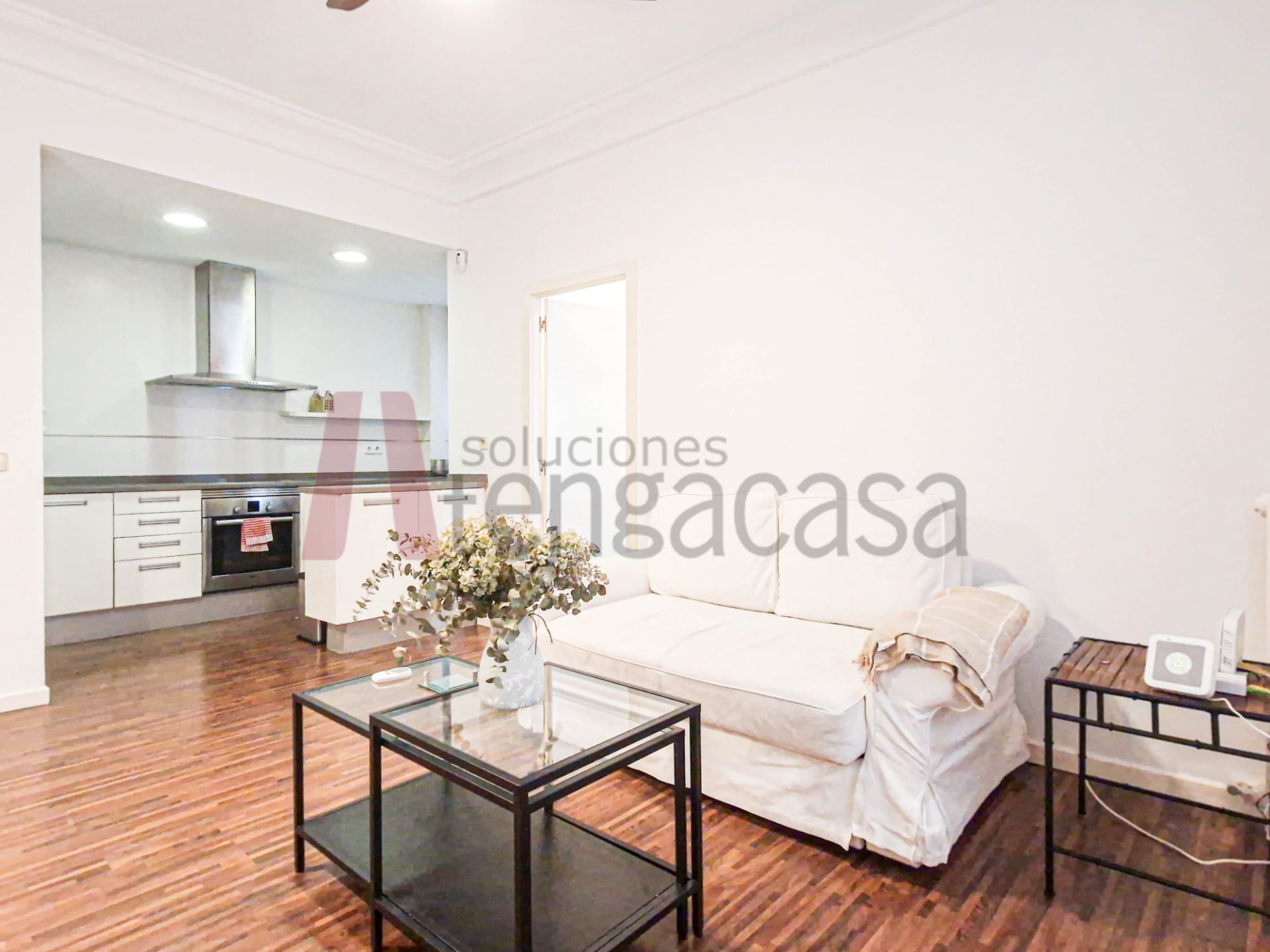 Living room of Flat to rent in  Madrid Capital  with Heating, Furnished and Oven