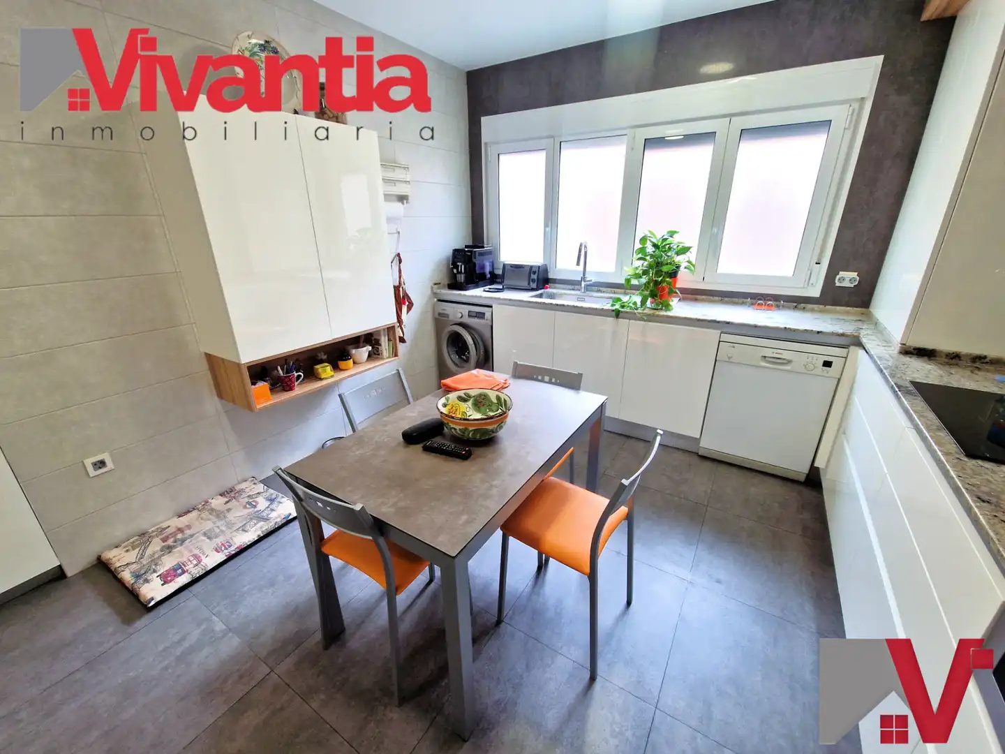 Kitchen of Flat for sale in Lorca  with Air Conditioner, Heating and Terrace
