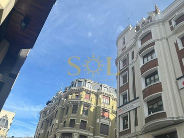 Büro mit Aufzug zum Verkauf in Calle De La Independencia 1