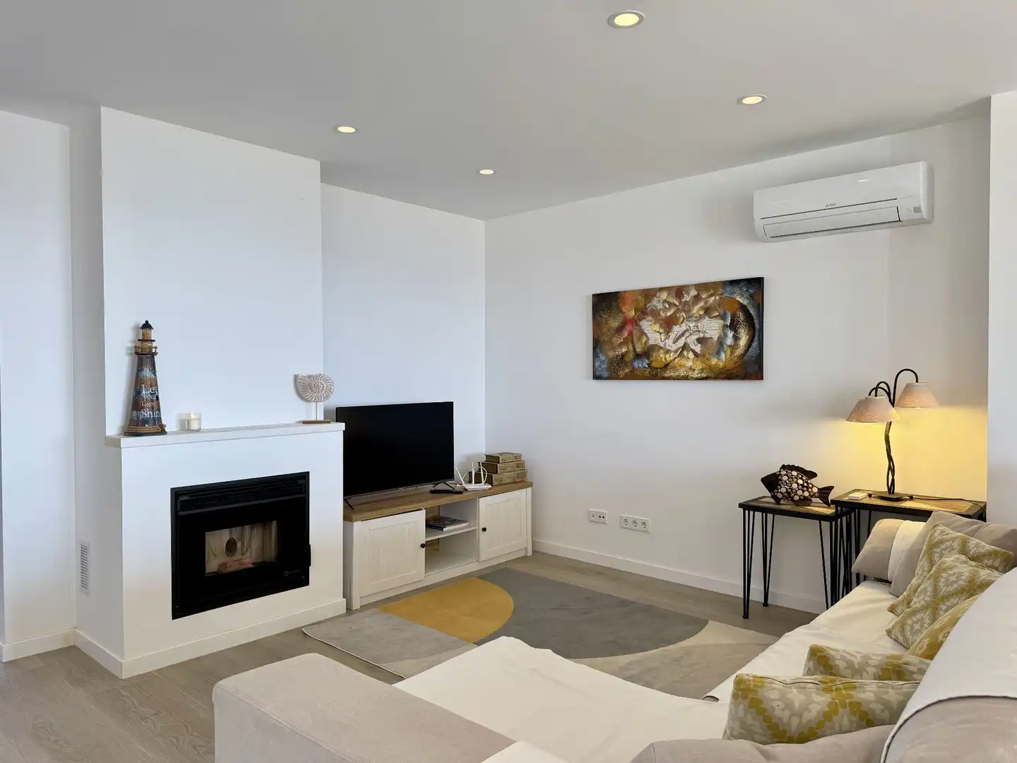 Living room of Houses for rent in Campos  with Air Conditioner and Heating
