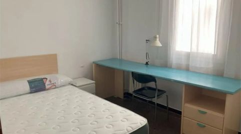 Foto 2 de Habitació a Carrer Cristòfol Despuig, 22, Centre, Tortosa