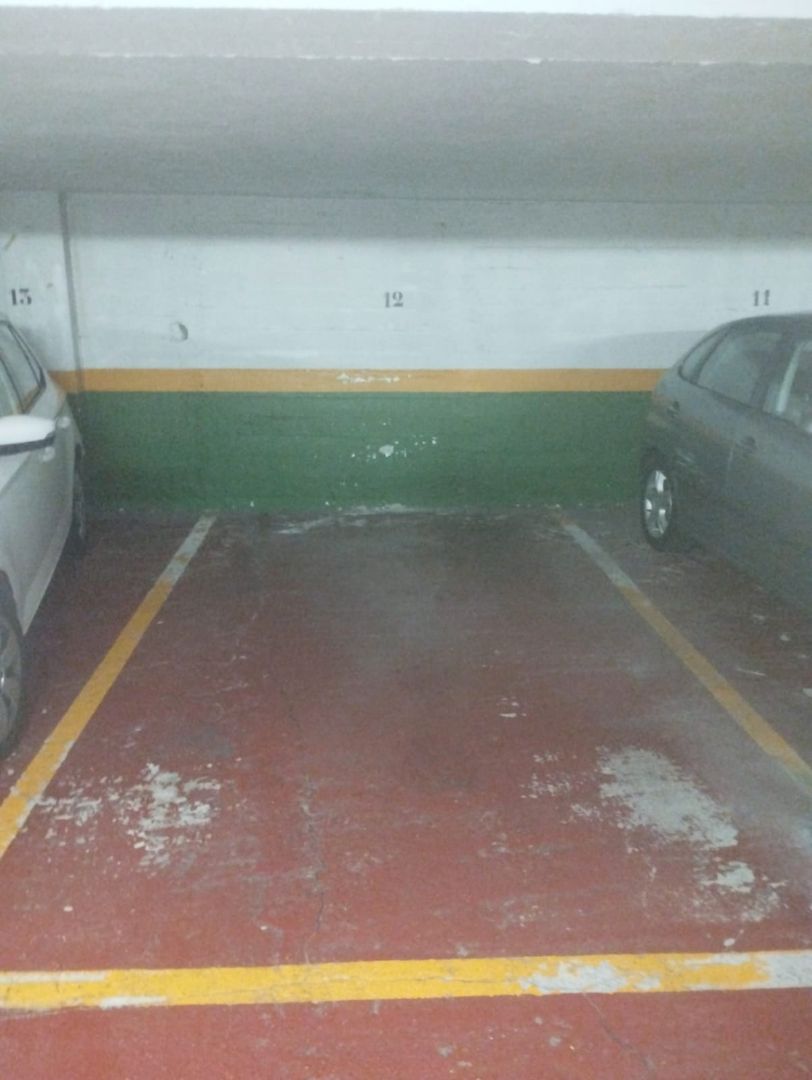 Parkplatz von Garage zur Miete in Pontevedra Capital 