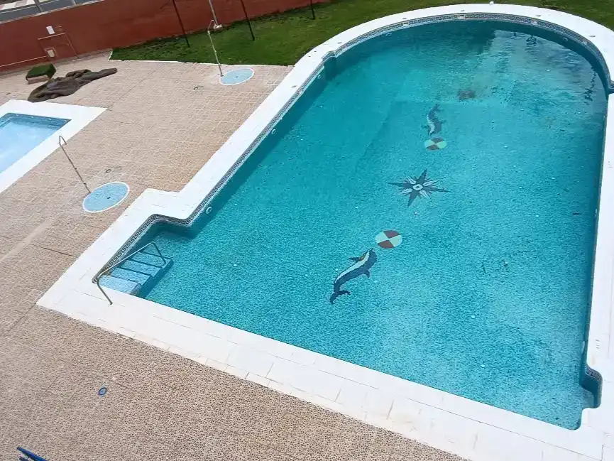 Piscina de Pis en venda en Roquetas de Mar ciudad