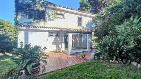 Foto 2 de Casa o xalet en venda a Calle Cueva de Menga, 21, El Candado, Málaga Capital