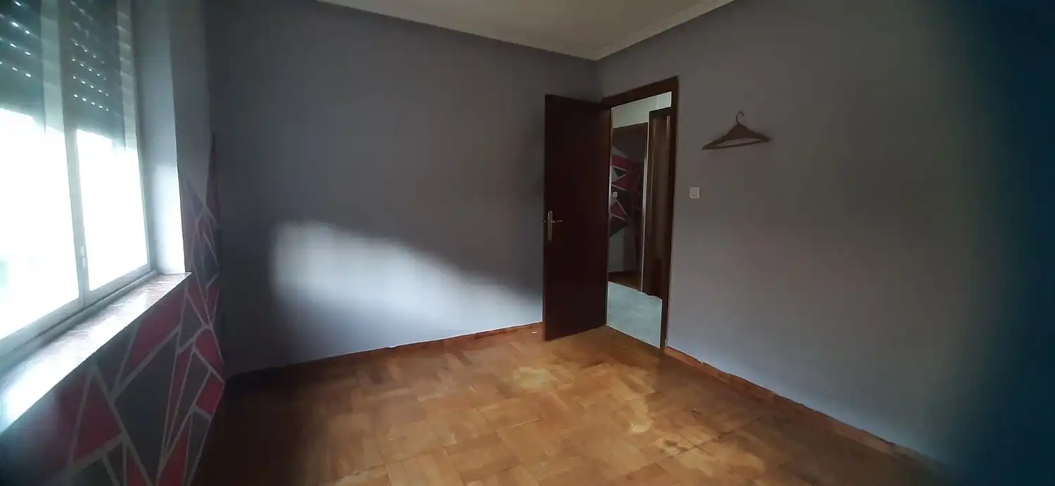 Bedroom of Flat for sale in Mieres (Asturias)  with Heating and Swimming Pool