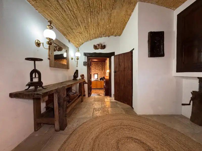 Finca rústica en venta en Ullastret con Aire acondicionado, Calefacción y Jardín privado