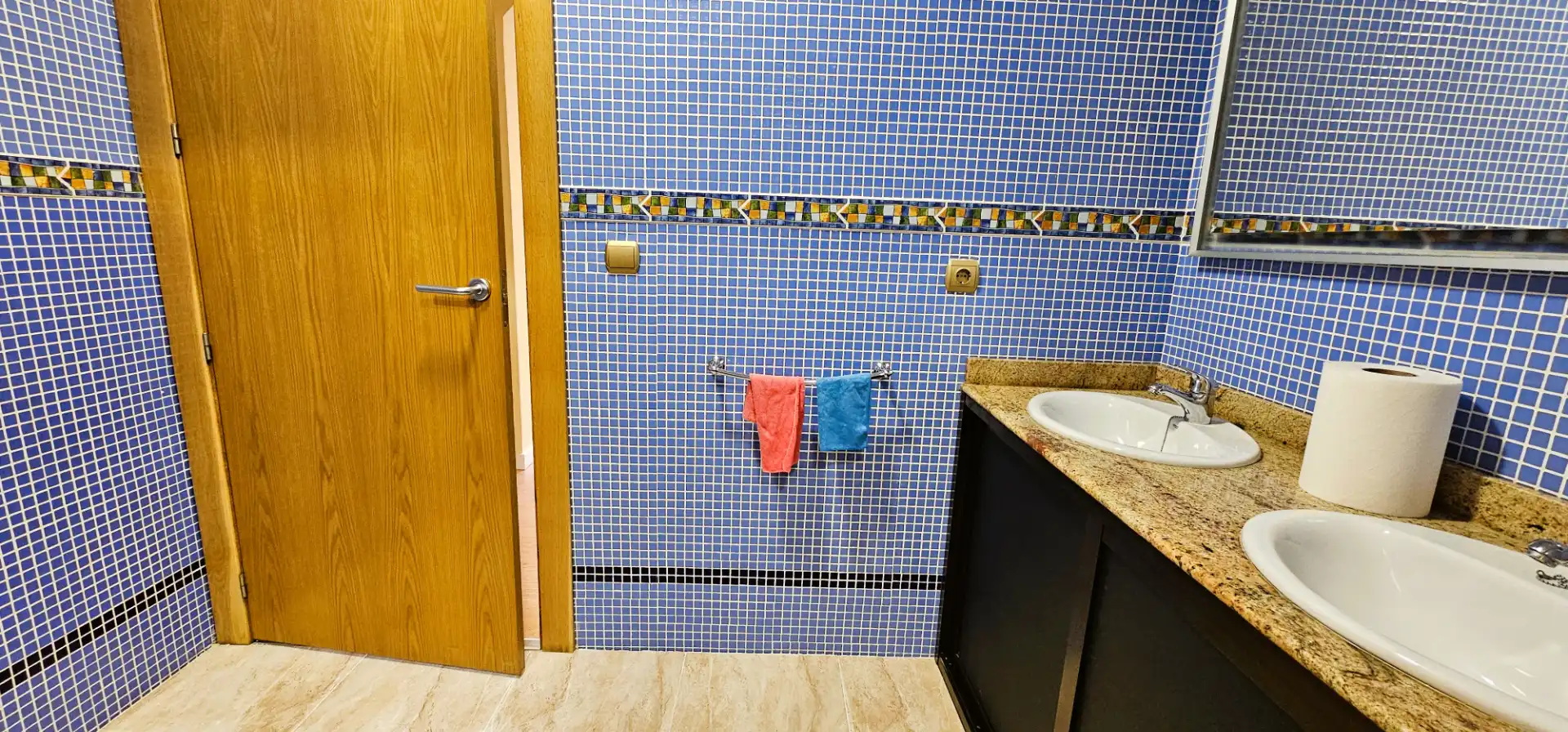 Baño de Planta baja en venta en Alhama de Murcia con Aire acondicionado, Trastero y Internet