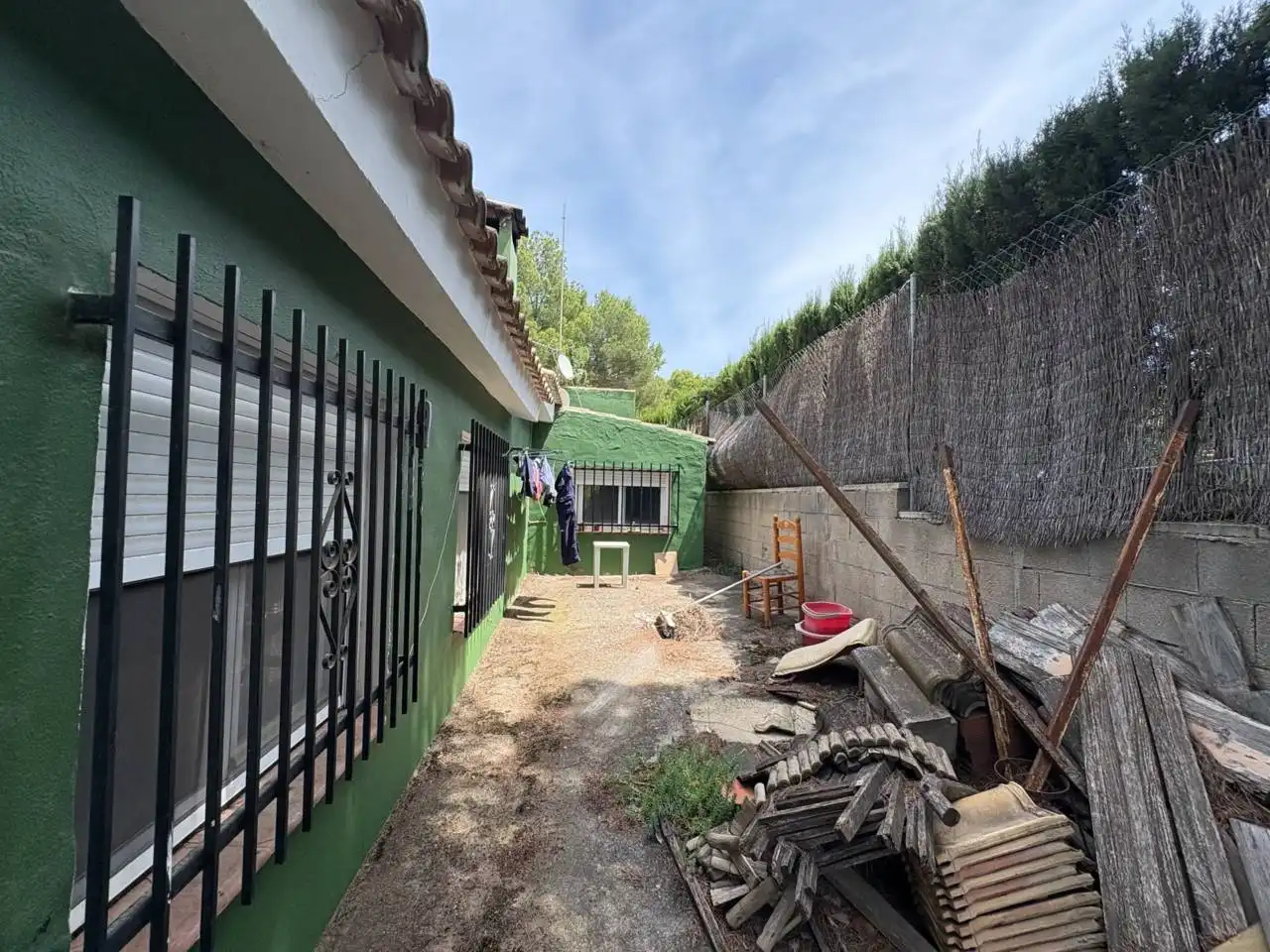 Vista exterior de Casa o chalet en venta en Tibi con Calefacción, Jardín privado y Amueblado