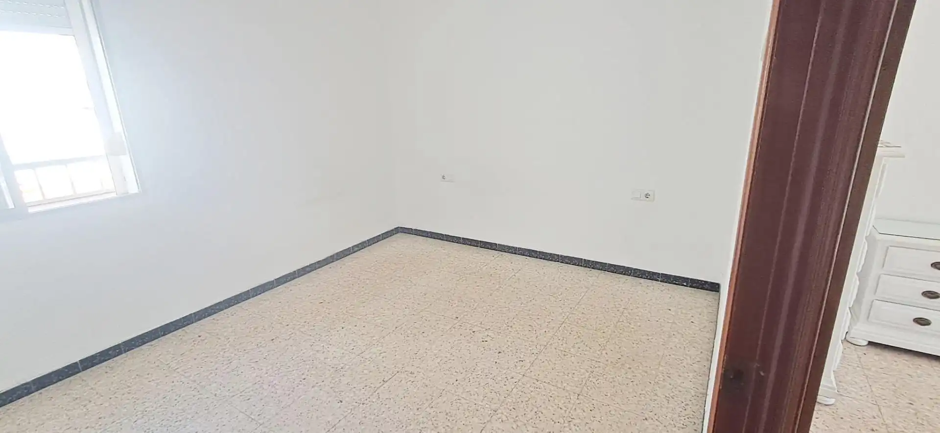 Piso en venta en Utrera con Balcón