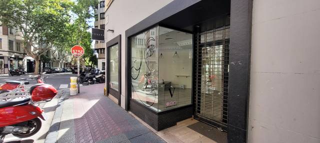 Local comercial en Alquiler en Calle de Jerónimo Zurita, 9 en Paseo Independencia