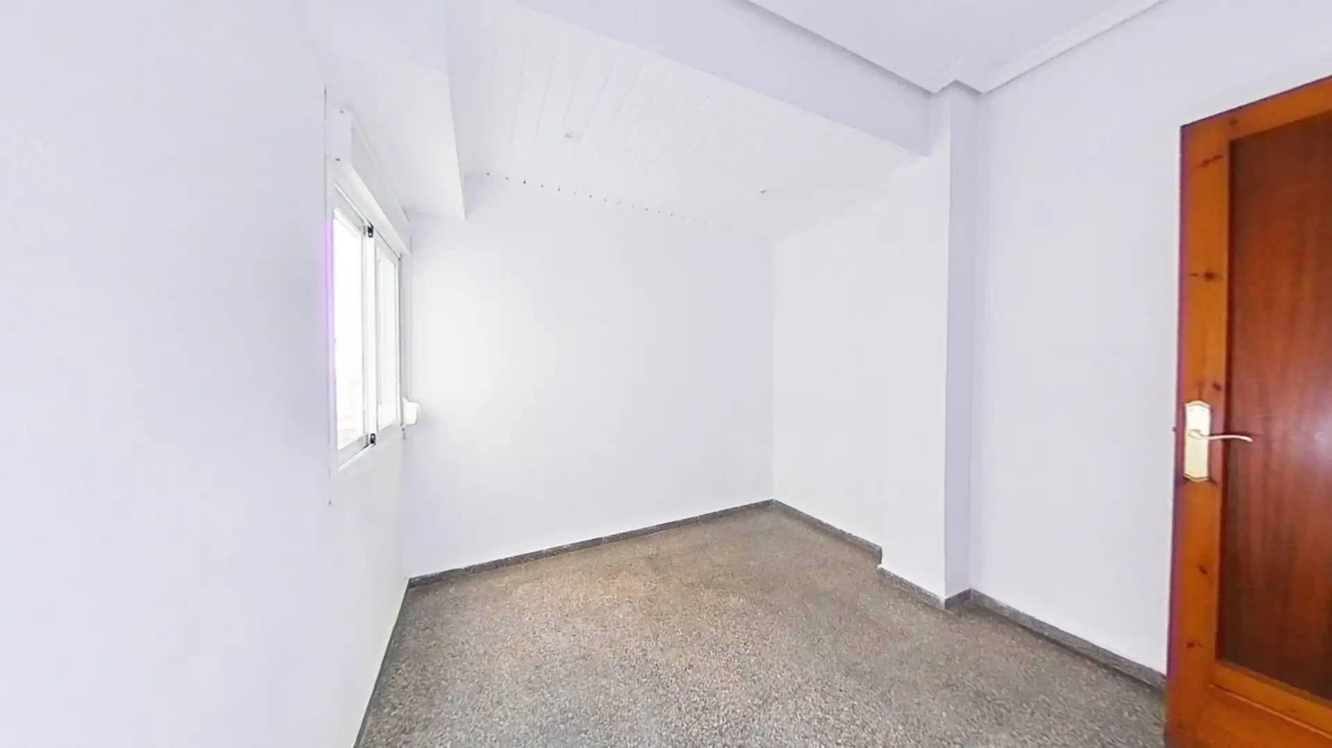 Piso en venta en C/ Gomez Ferrer, Zona La Ermita
