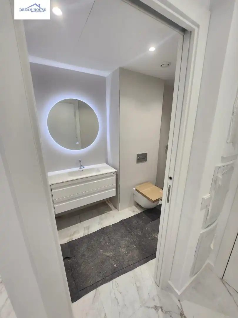 Baño de Apartamento en venta en Mataró con Aire acondicionado, Calefacción y Balcón