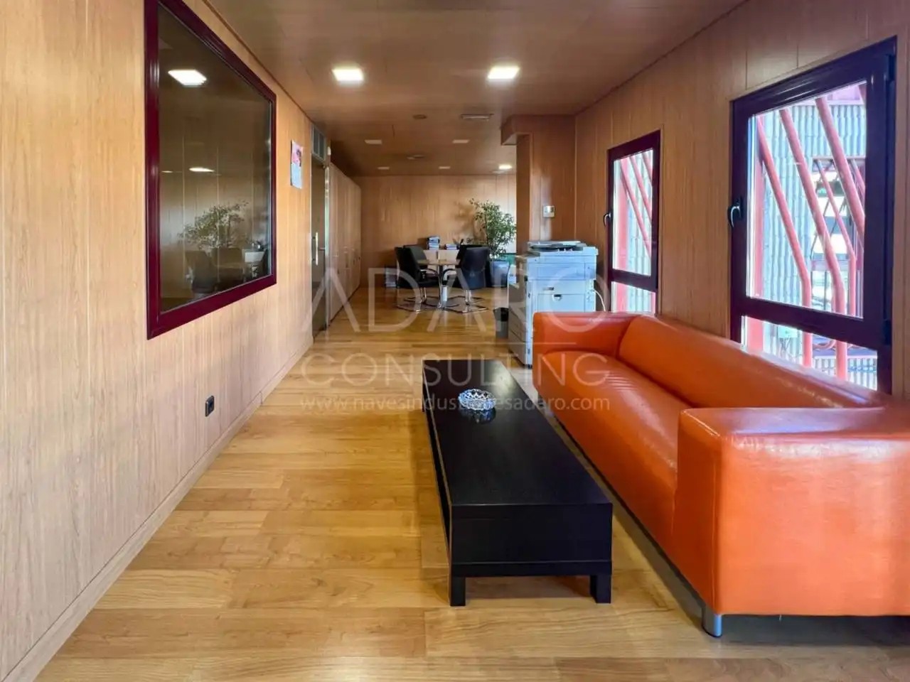 Industrial building to rent in Calle Daza Valdés, imagen 26