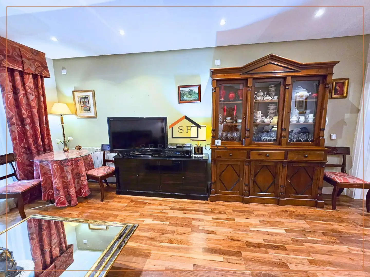Sala d'estar de Pis en venda en Las Rozas de Madrid amb Calefacció, Terrassa i Traster