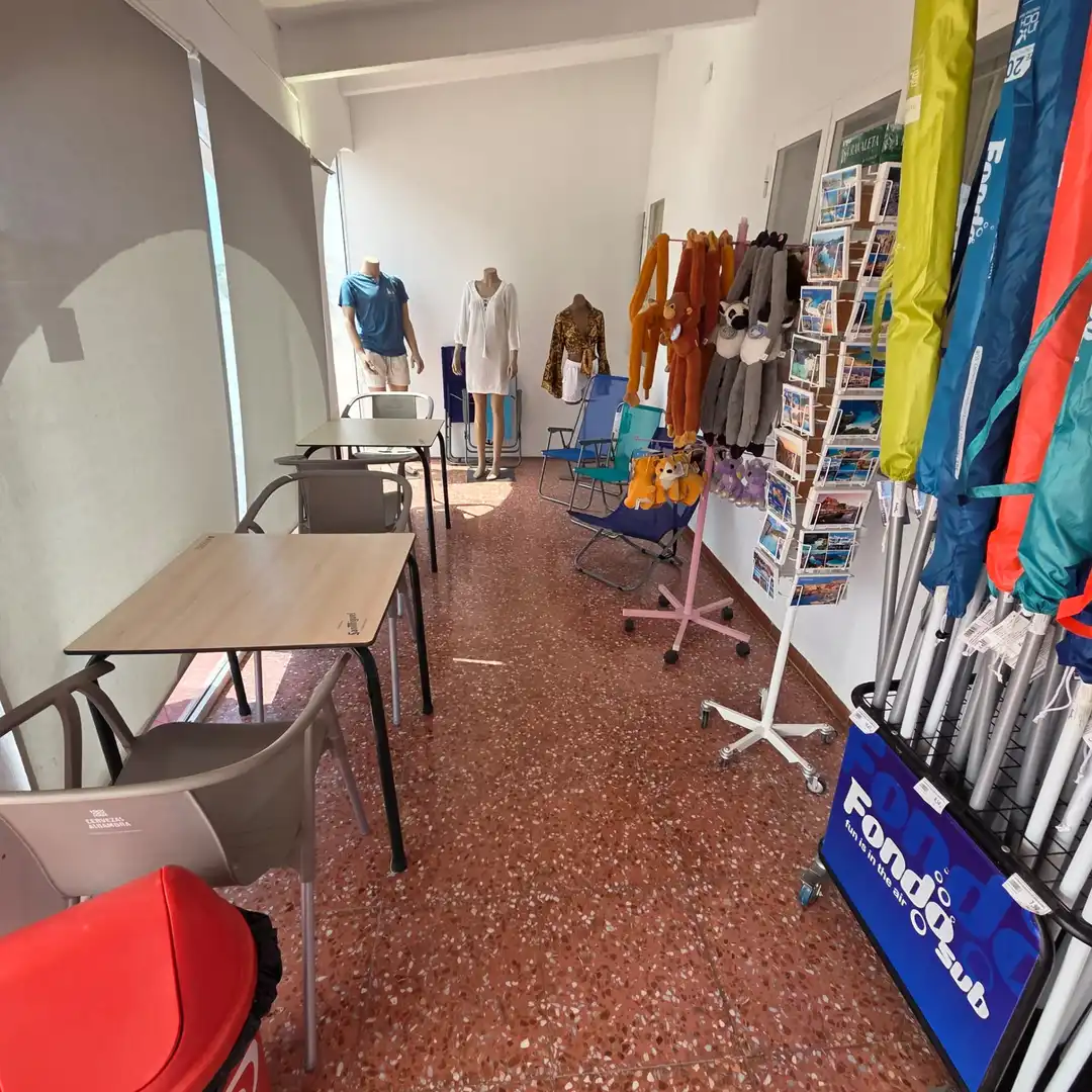 Local en venta en Ciutadella de Menorca con Aire acondicionado y Amueblado