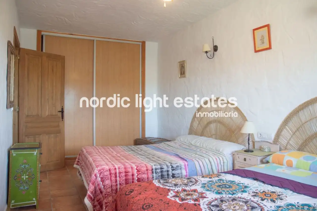 Habitación de Casa o chalet en venta en Frigiliana con Terraza, Piscina y Amueblado