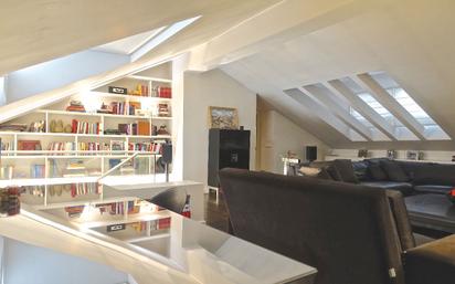 Living room of Attic for sale in  Madrid Capital  with Air Conditioner