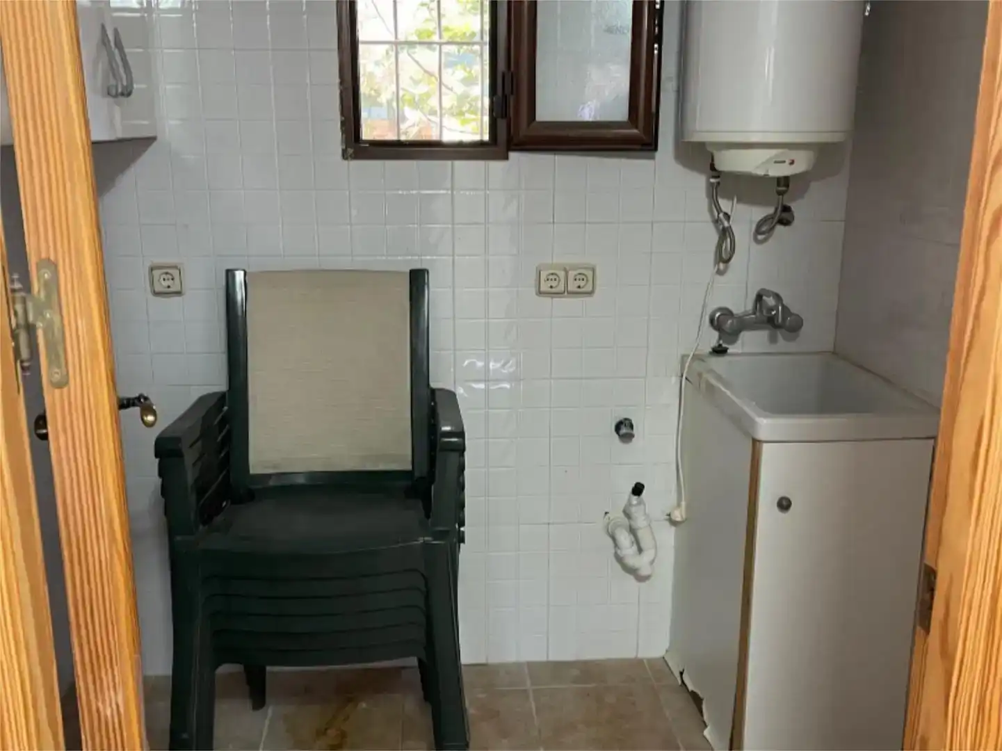 Bathroom of Flat for sale in Orihuela  with Air Conditioner, Private garden and Furnished