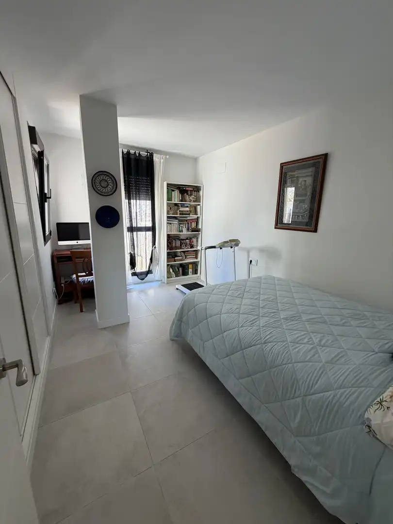 Apartamento con piscina en venta en Arroyo de la Miel, imagen 12