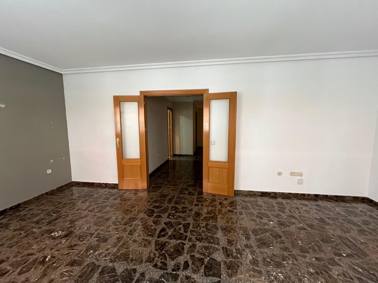 Planta baixa de lloguer en  Albacete Capital amb Calefacció i Terrassa