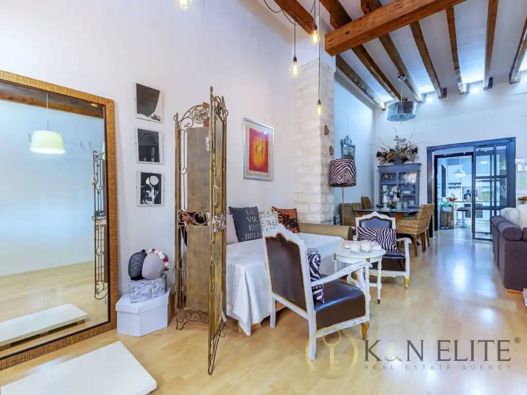 Flat for sale in Alicante / Alacant  with Air Conditioner and Balcony