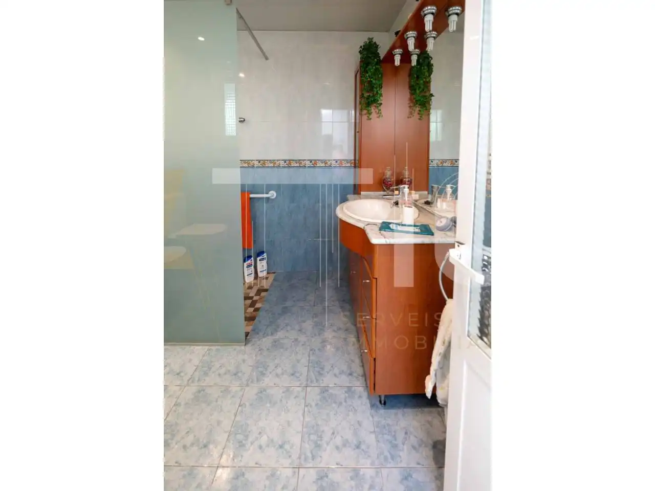 Bany de Casa o xalet en venda en Sabadell amb Aire condicionat, Calefacció i Terrassa