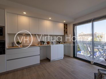 Penthouse with balcony for sale in Centre