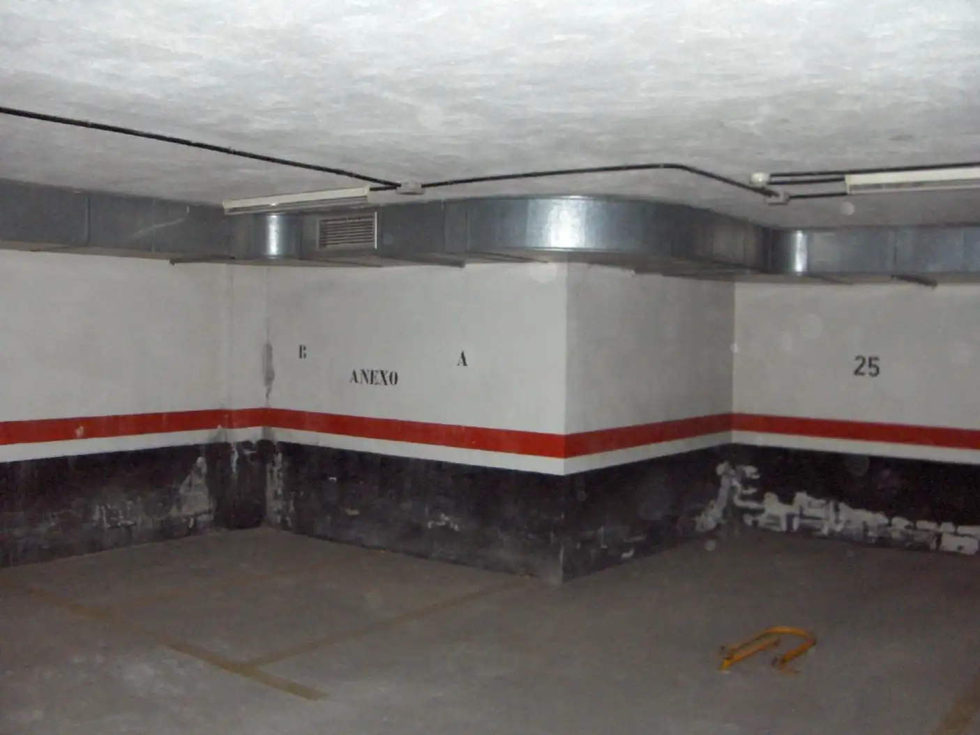 Garage zur Miete in Madrid