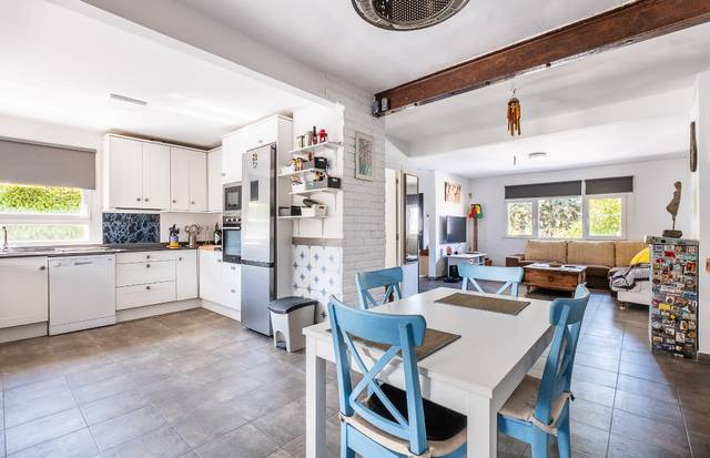 Casa-chalet en Venta en Urb. Calypo