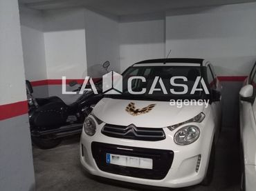 Parcheggio in vendita a Sant Andreu