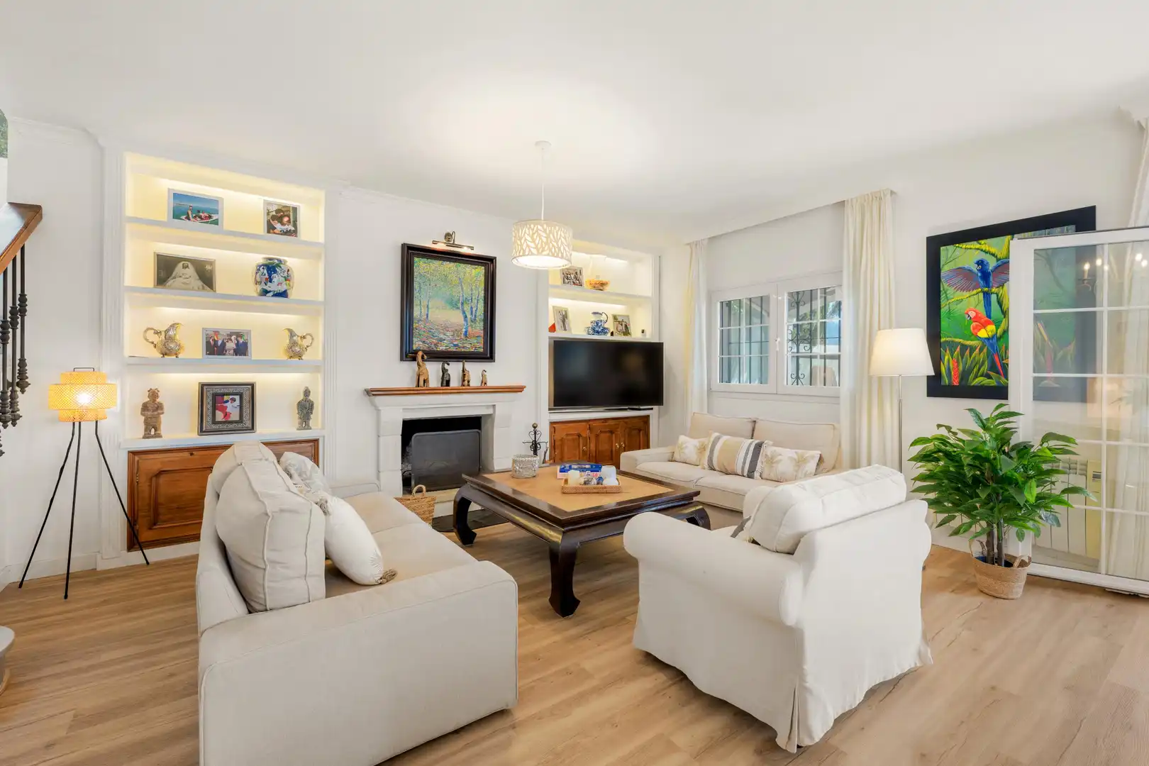 Chalet con piscina en venta en 44 Calle Pico del Naranco, imagen 8