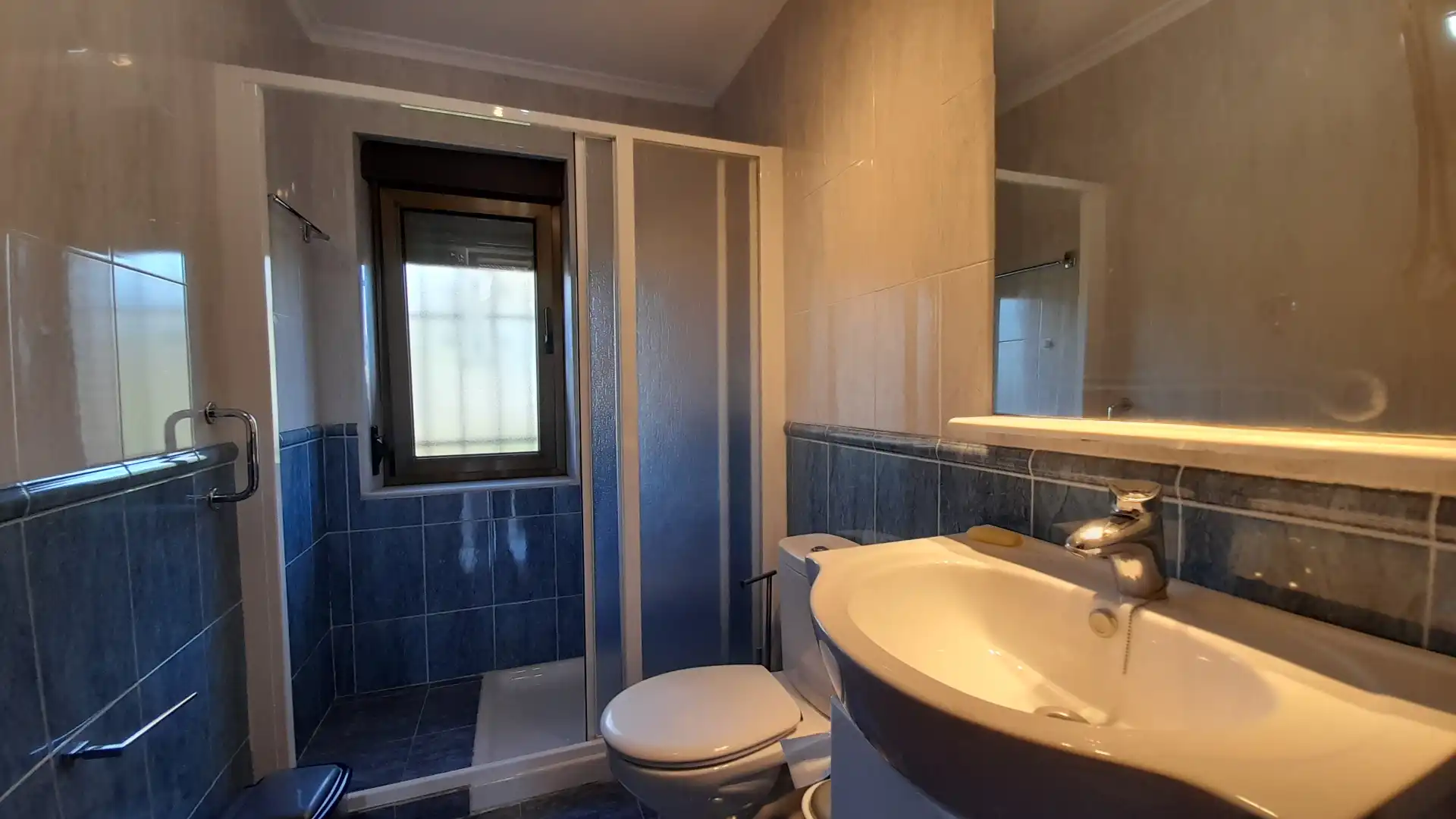 Badezimmer von Country house zur Miete in Oviedo  mit Heizung, Terrasse und Möbliert
