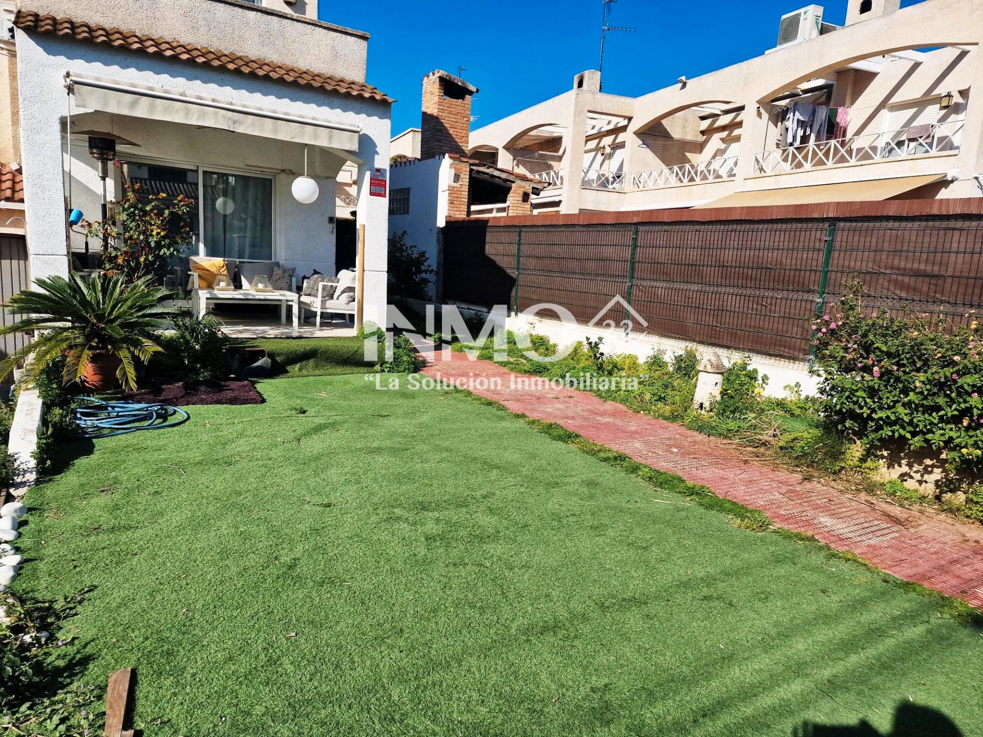 Jardí de Casa adosada en venda en Cambrils amb Aire condicionat, Calefacció i Jardí privat