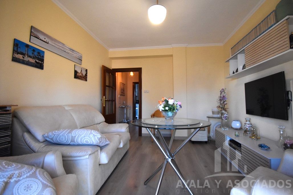 Sala d'estar de Pis en venda en Cartagena amb Aire condicionat, Calefacció i Balcó