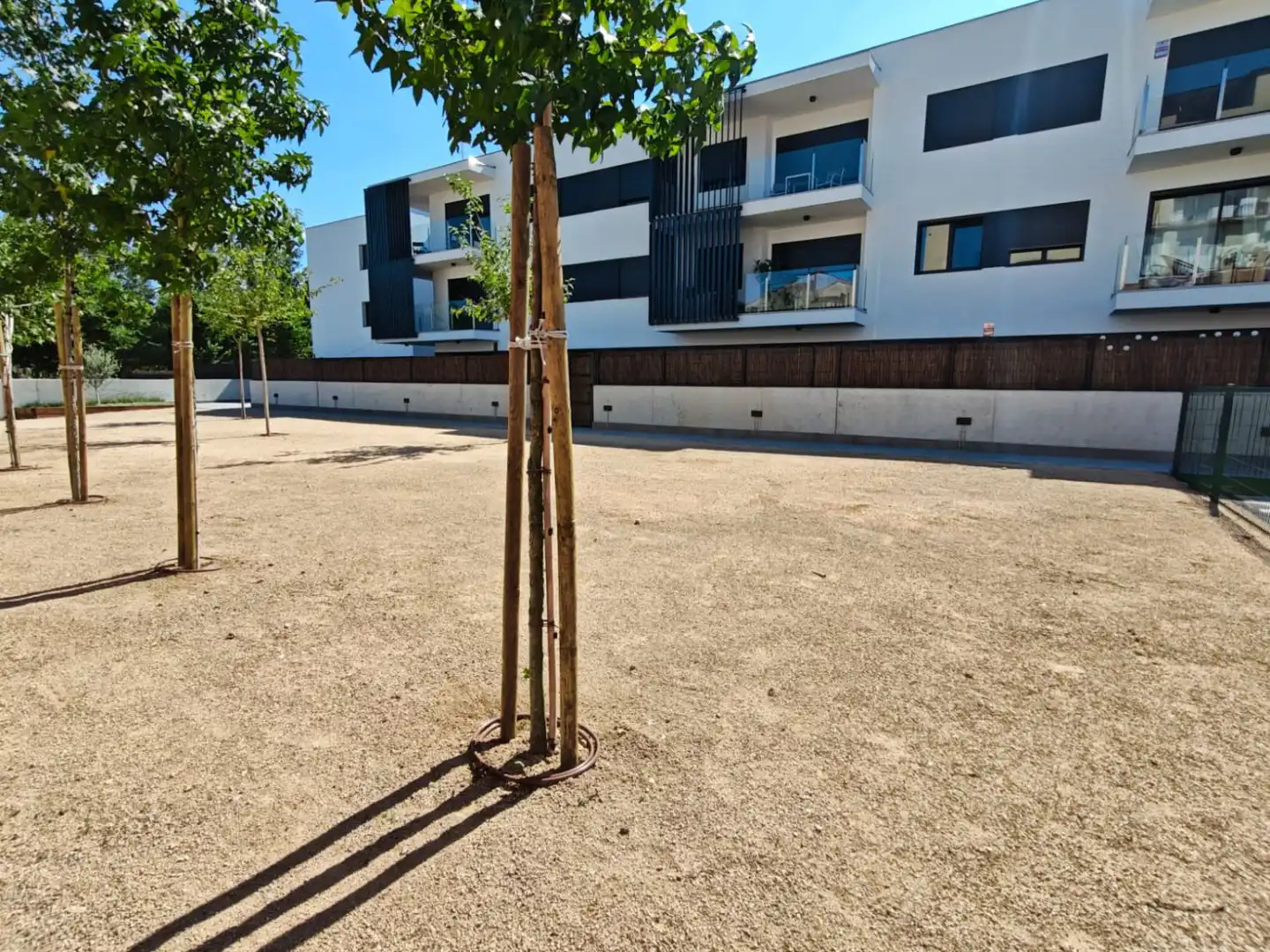 Parking of Flat for rent in Girona  with Air Conditioner, Heating and Terrace
