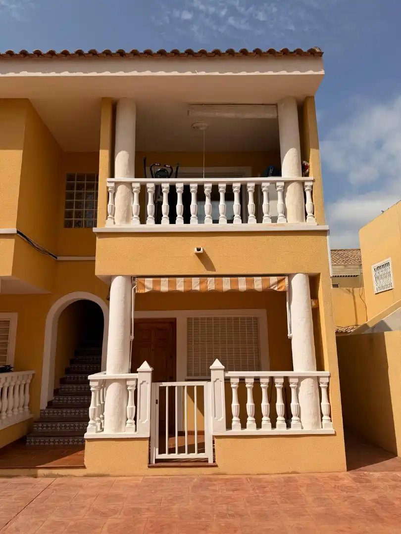 Appartement compact avec terrasse à vendre à Calle el Molino 22