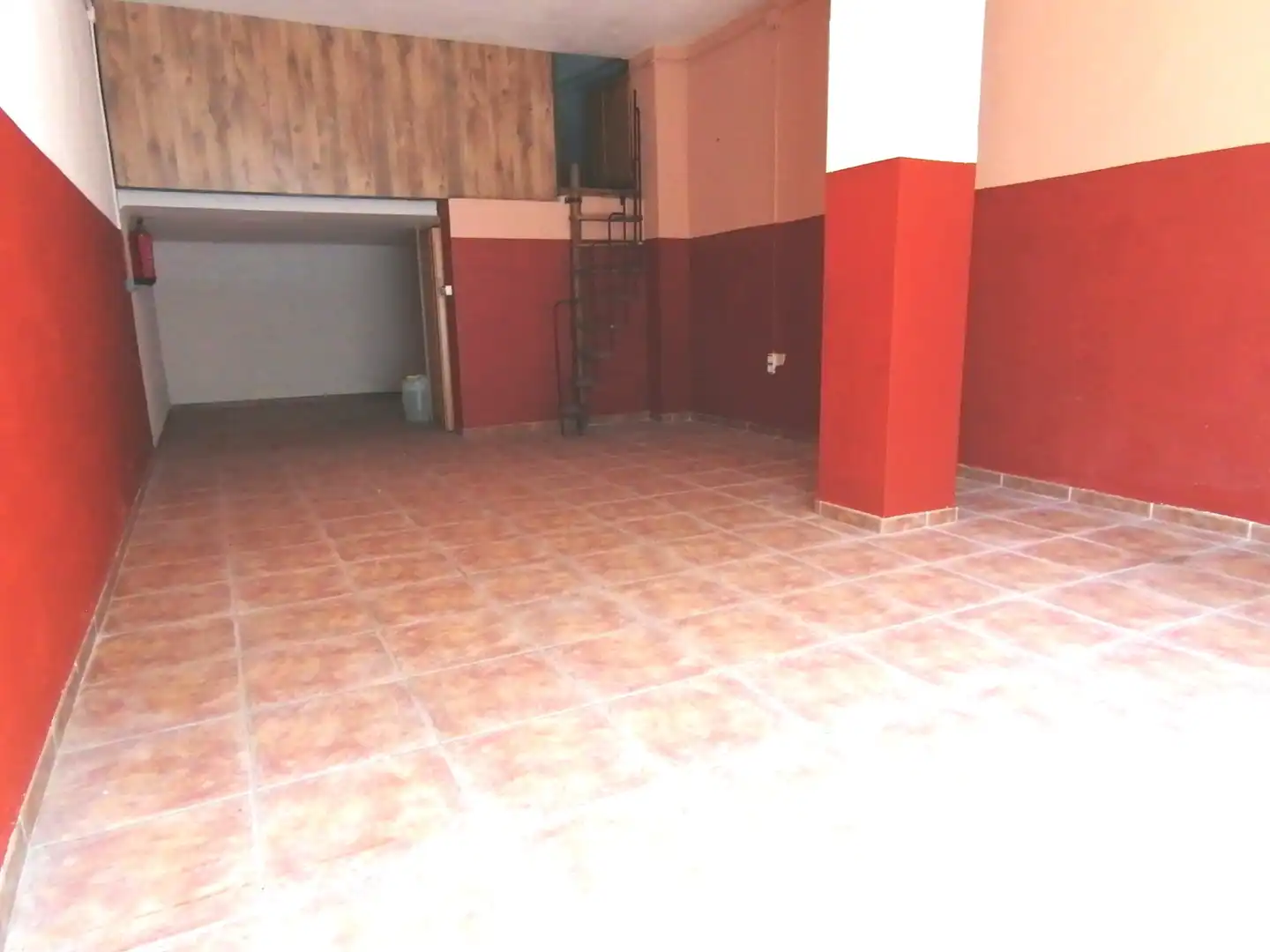Local comercial en venda a Llevant, imagen 6