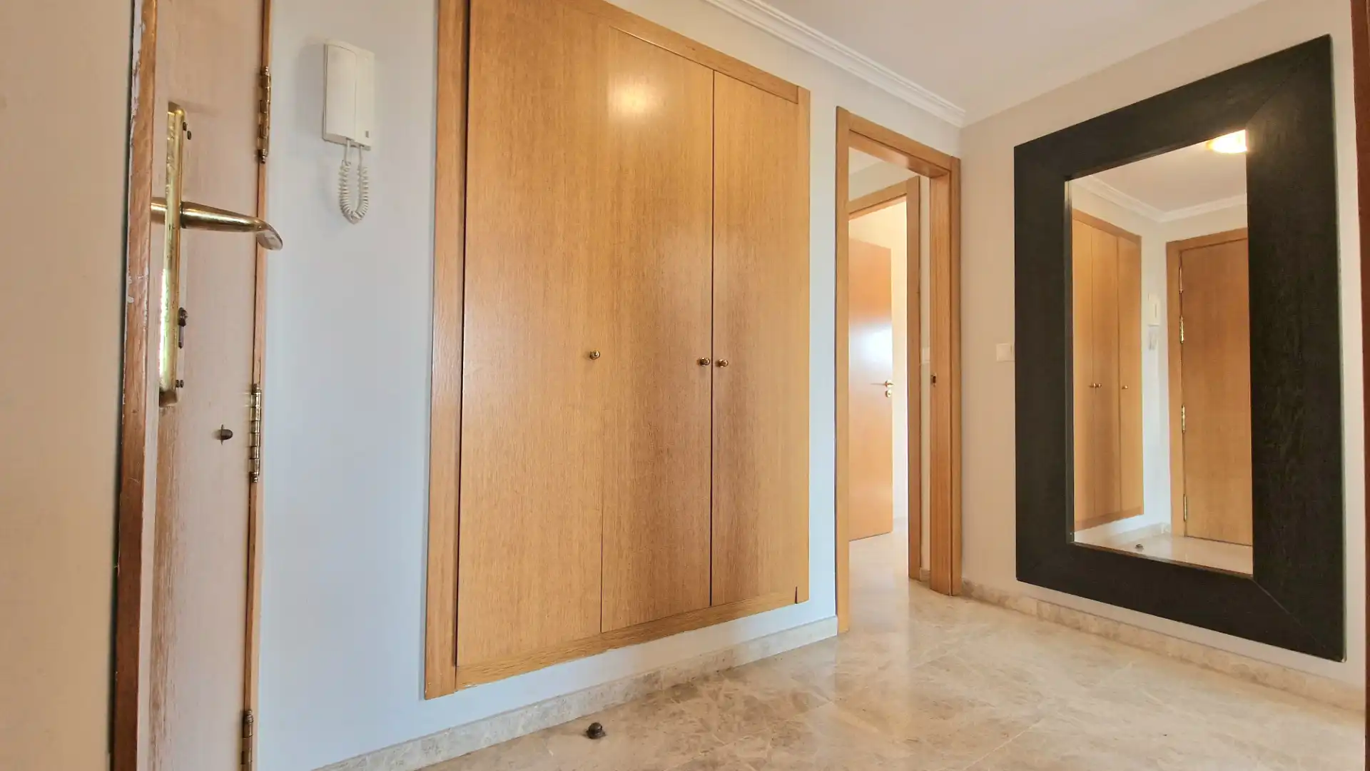 Piso en venta en Mairena del Aljarafe con Aire acondicionado, Trastero y Horno
